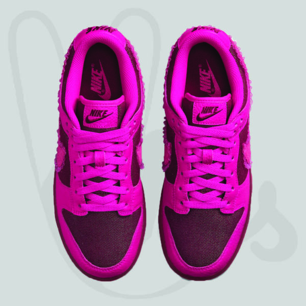 Nike Dunk Low Valentines Day 4