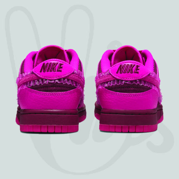 Nike Dunk Low Valentines Day 5